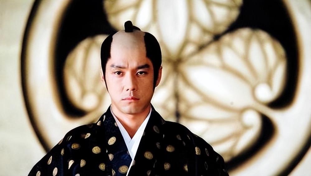 日本武烈天皇,为何18岁就暴毙了?