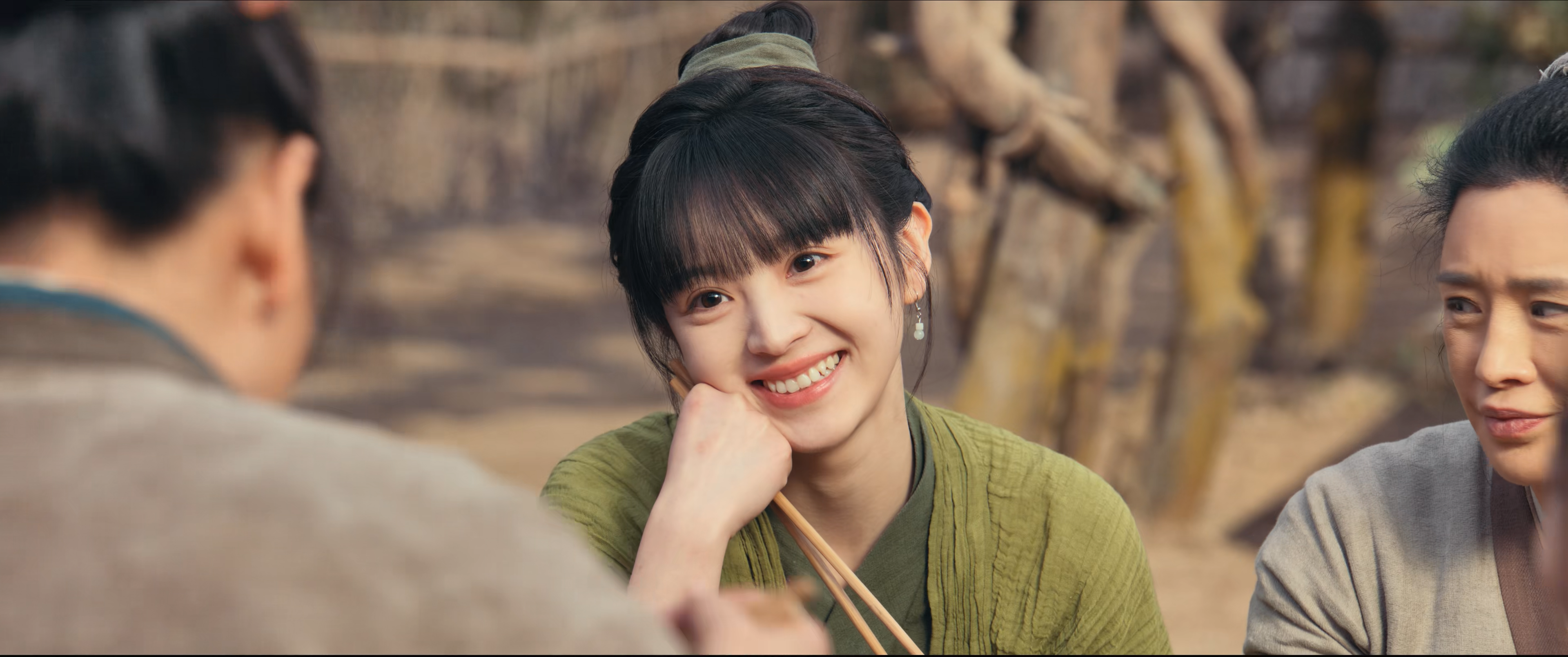 藏在柜子里的五花肉,《田耕纪》周氏"极品"与偏心,刺痛多少人