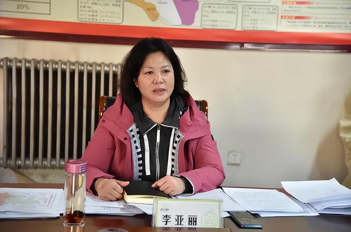 山西副部长李亚丽落马:养20个情夫,最小的17岁,贪污数额惊人