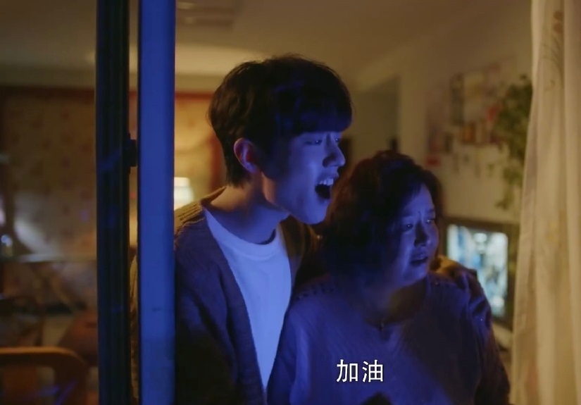 肖战《大决战》曝路透,穿蓝布衣难掩帅气,零下22度拍摄太心疼