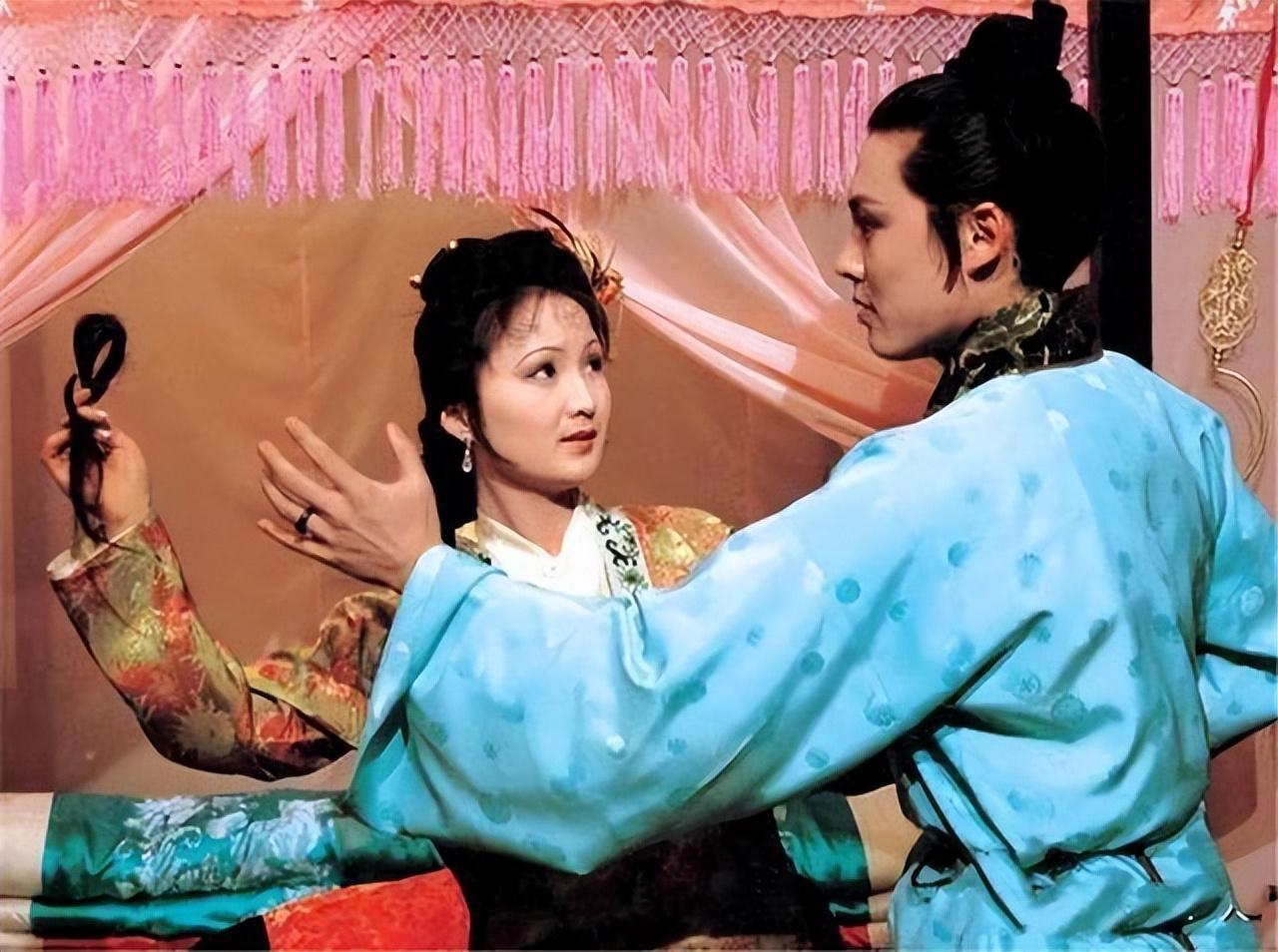 王熙凤长得那么漂亮,贾琏为何不喜欢她,却要偷娶尤二姐?