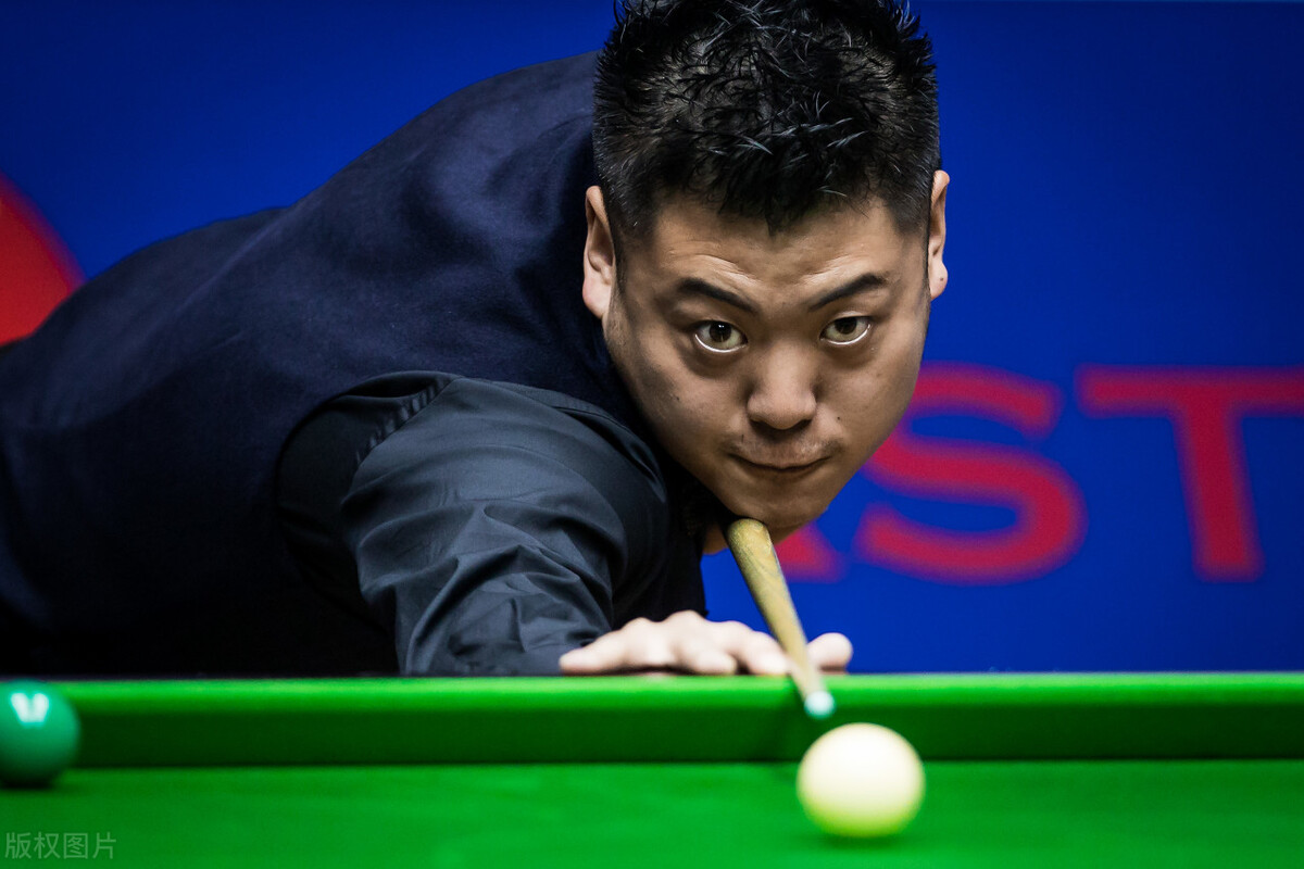 梁文博终身禁赛!打女人3个罪证曝光,丁俊晖曾说自己管不了别人