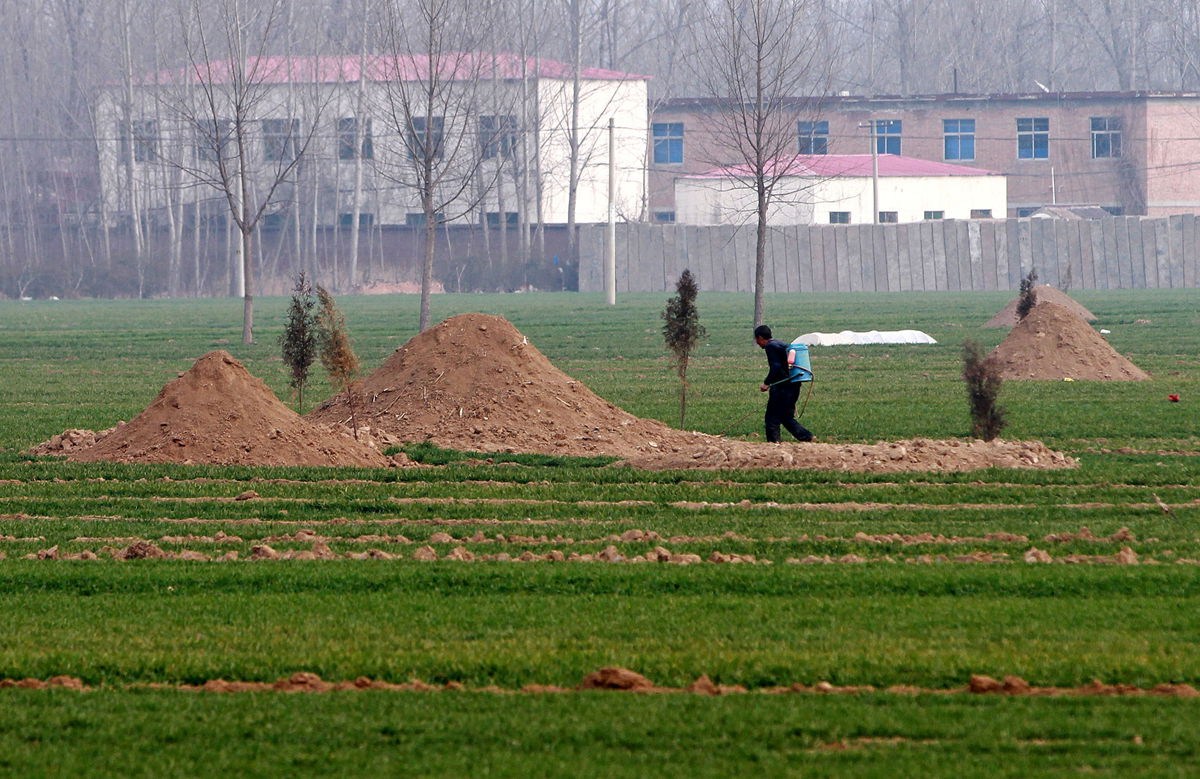 严禁土葬!农村3大"丧葬乱象"或被整治!农民该支持吗?