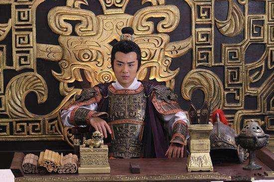 姬昌继承了其父季历之业,勤于政事,广施仁政