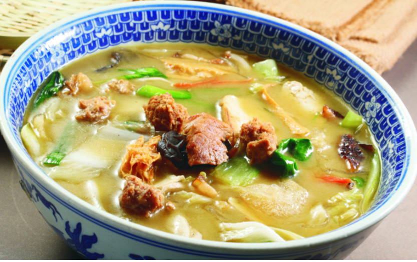 4个菜敢收1500,58元烩菜没有肉,这是在把游客当"韭菜"?