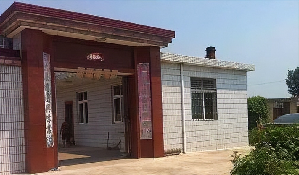 农村俗语:"大门高过堂,家败人丁亡",是什么意思?有道理吗?