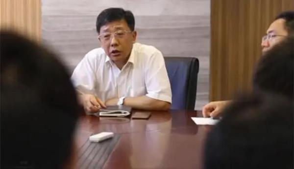 【"最美"风采录】汪双杰:怀抱希望 攀登"公路珠峰"