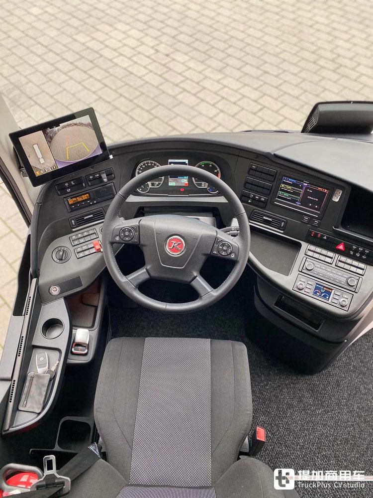 欧洲豪华大巴新标杆,实拍新一代赛特拉s 515 hd豪华巴士