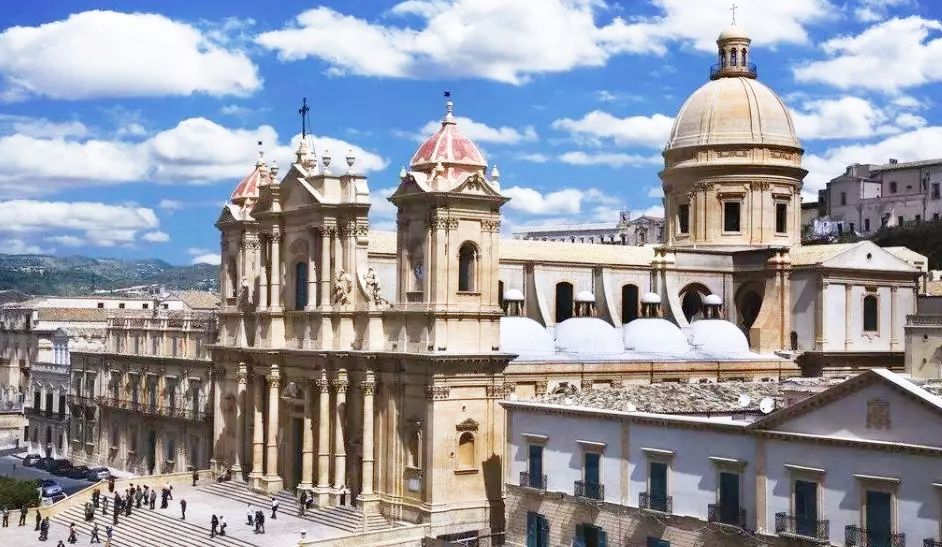 艺术殿堂的盛宴丨世界五大美院作品精选欣赏