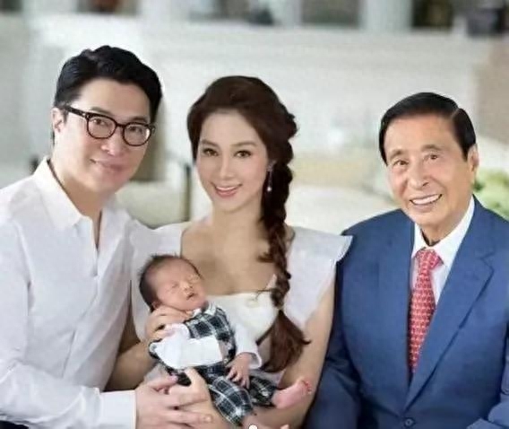 回顾徐子淇稳坐千亿儿媳只是靠生4胎当生育机器原因靠3点