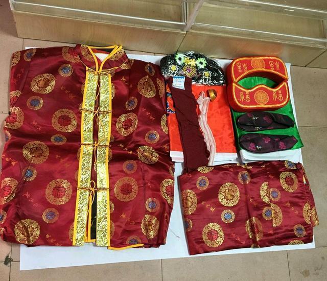 福建一家三口被邻居杀害,女主人外出上班幸免于难,更多细节曝光