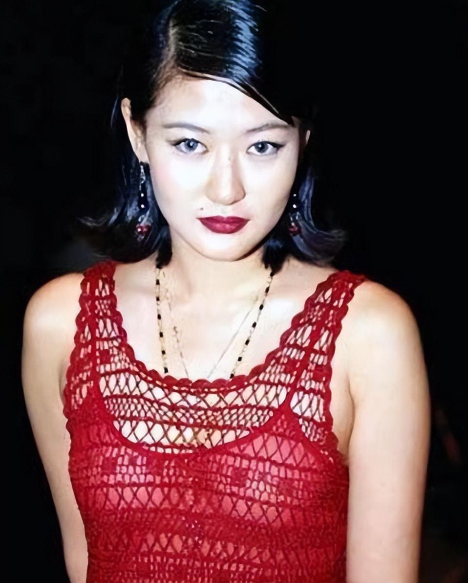 21年过去了,"一代艳星"陈宝莲离世的谜底终于揭开了