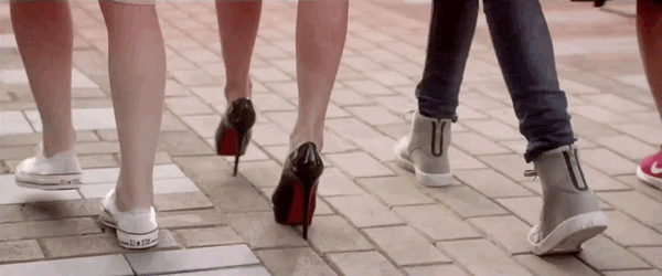 再回看《小时代》的服化道，竟“真香”了？