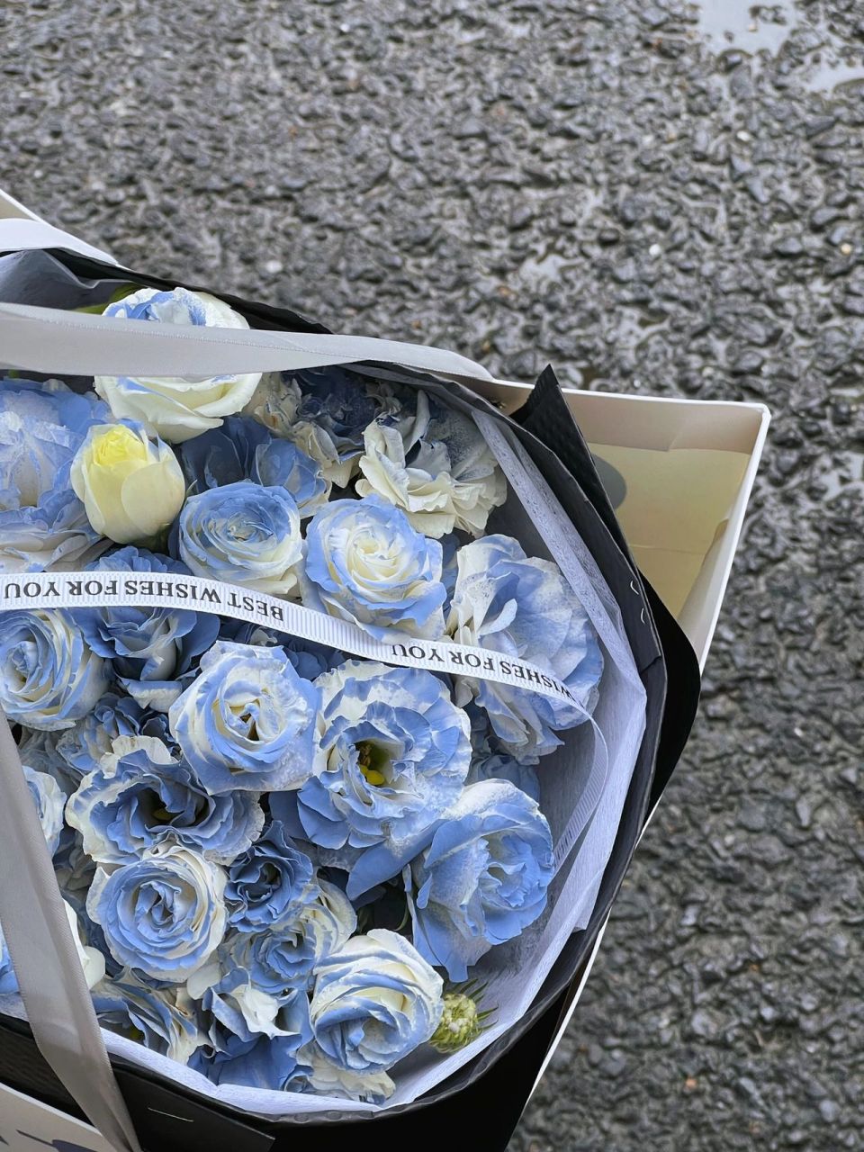 你说蓝色是你最爱的颜色～ 碎冰蓝洋桔梗真的超美! #夏日清新洋桔梗