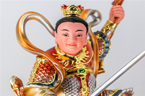 托塔天王姓李,为何他的长子叫金吒,次子叫木吒,三子却叫哪吒?