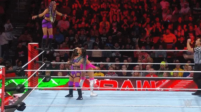 WWE RAW第1595期图文战报