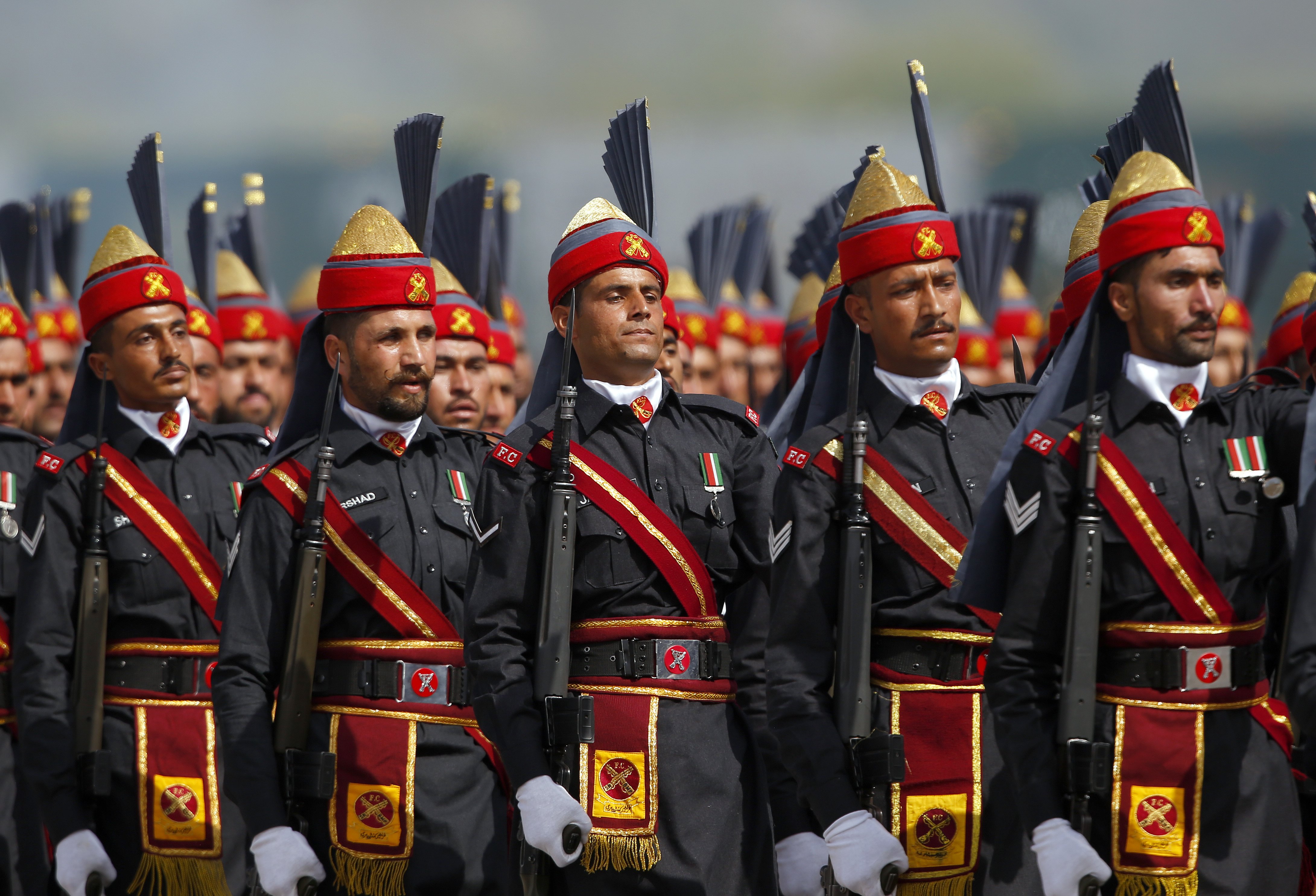 巴基斯坦举行阅兵式庆祝"巴基斯坦日"