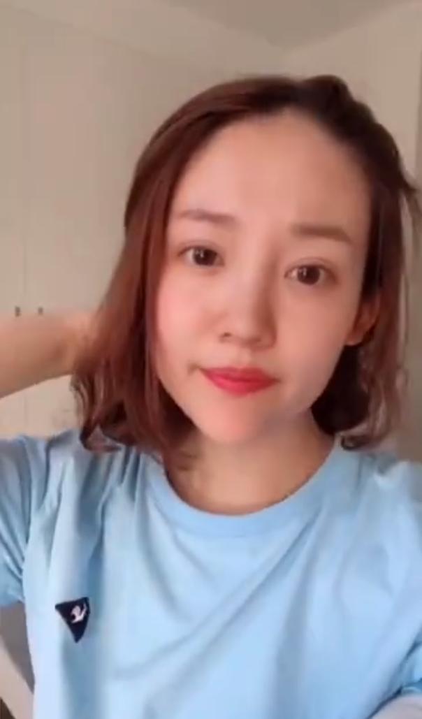 绿地女主张雨婷生活照曝光,谈不上值3千万,但也算得上校花美女