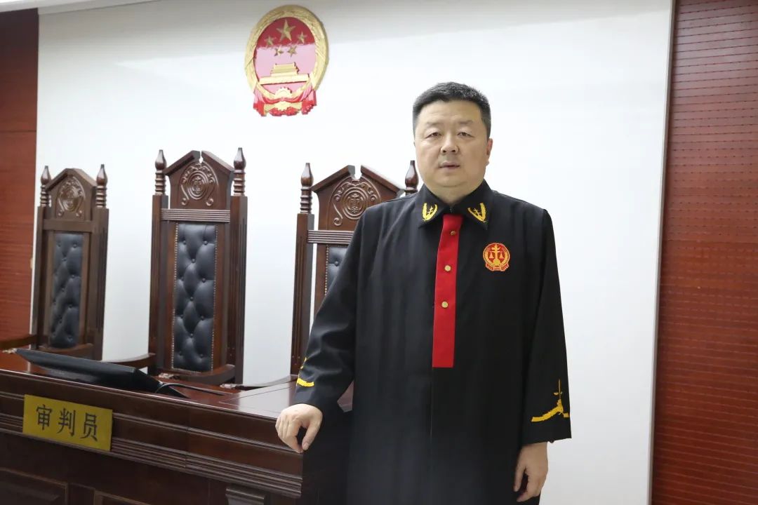 张亚鹏:心中装着群众  肩挑公平正义丨三秦最美法院人