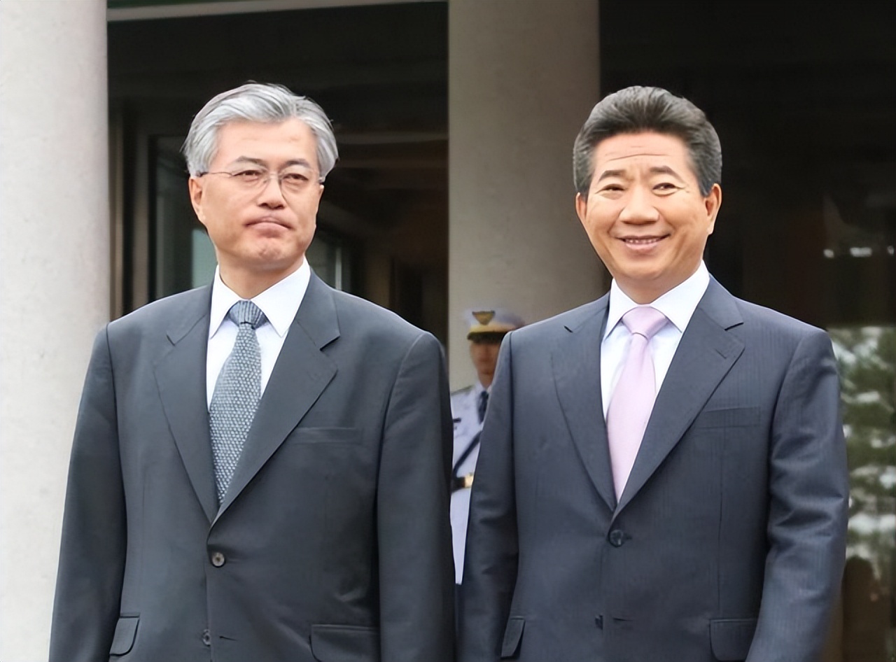 2009年,韩国前总统卢武铉跳崖身亡,女儿入狱,儿子在中国工作