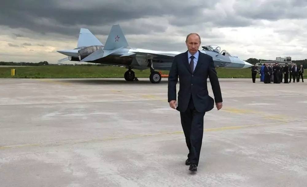 回顾俄国特种兵为救中国记者身亡,记者为报恩娶其妻子,如今怎样