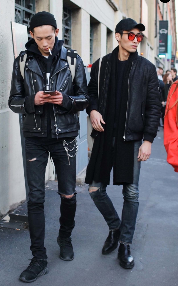 男夹克外套配什么裤子好看?