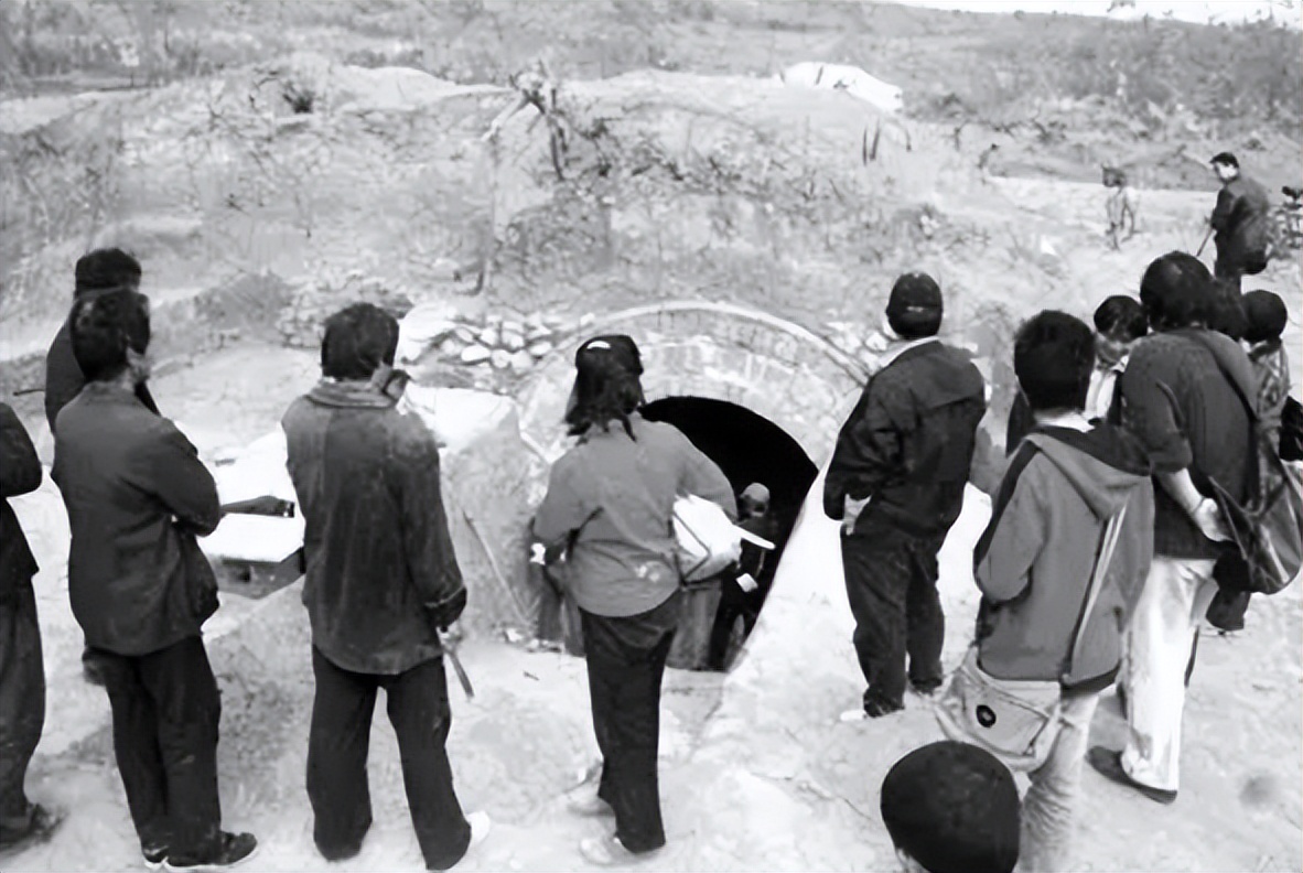 1998年,朱元璋的女儿福清公主墓被发掘