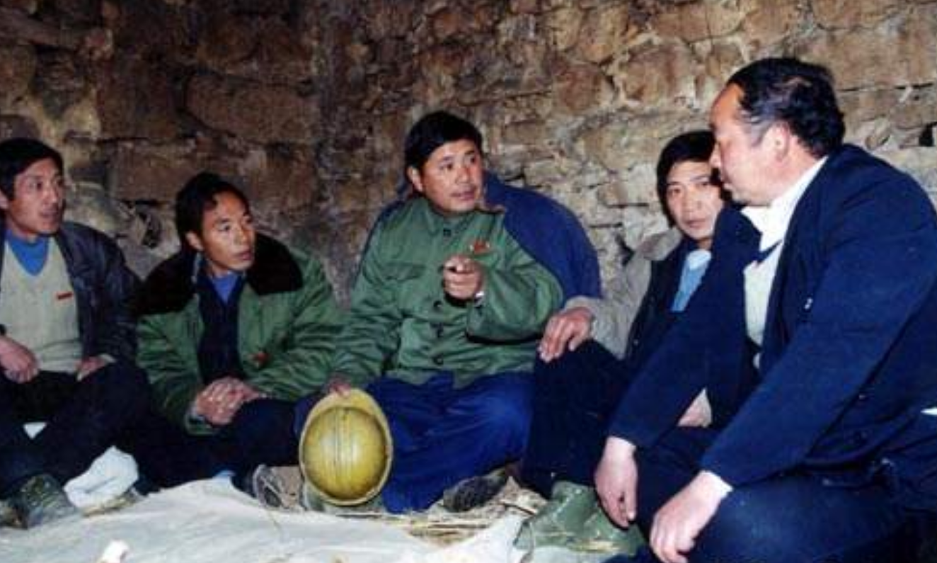 "当代愚公"张荣锁,曾效仿愚公带领村民搬山,如今全村走向富裕