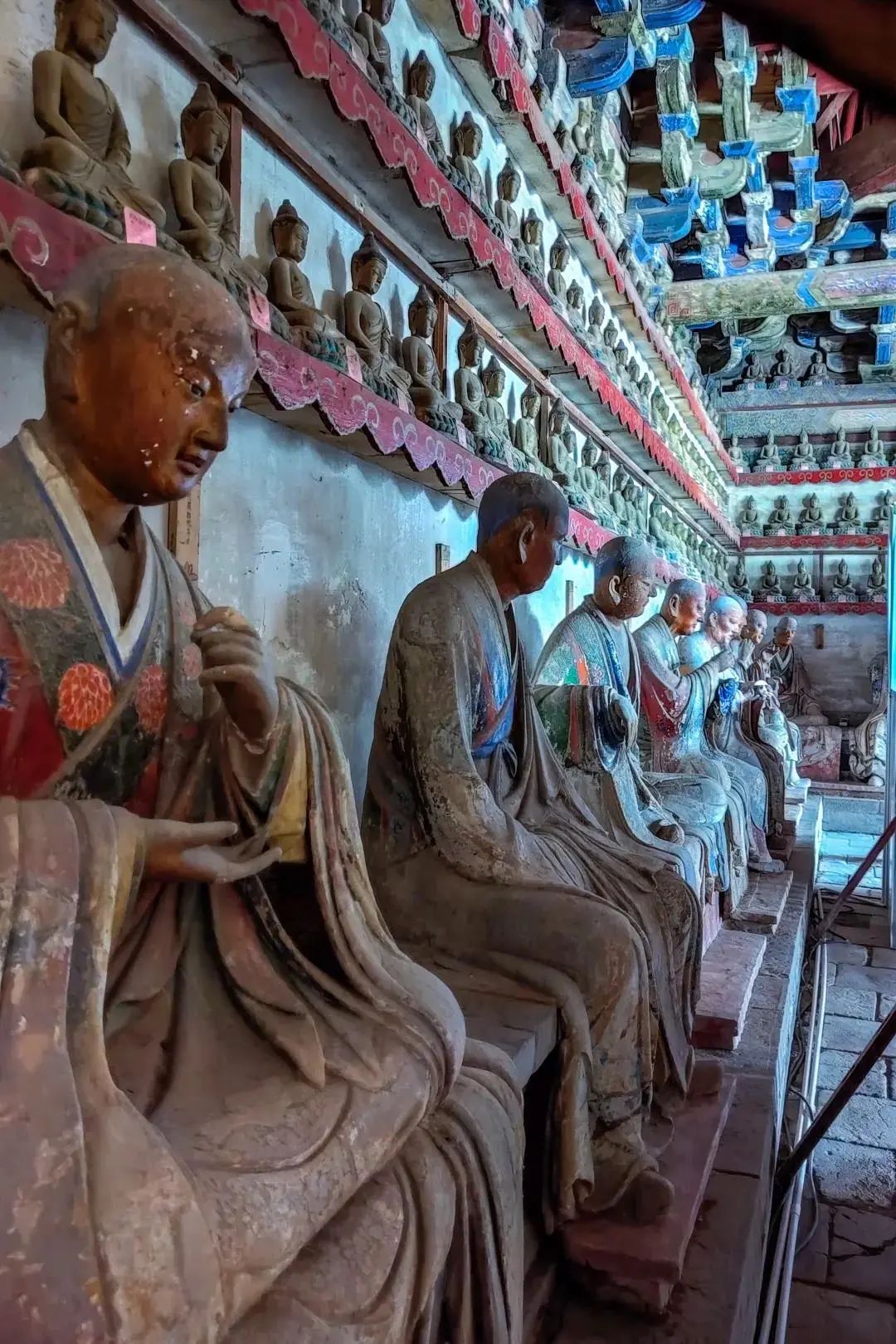 灵岩寺彩塑罗汉(摄影/陈铟) 寺内四十尊彩塑罗汉像