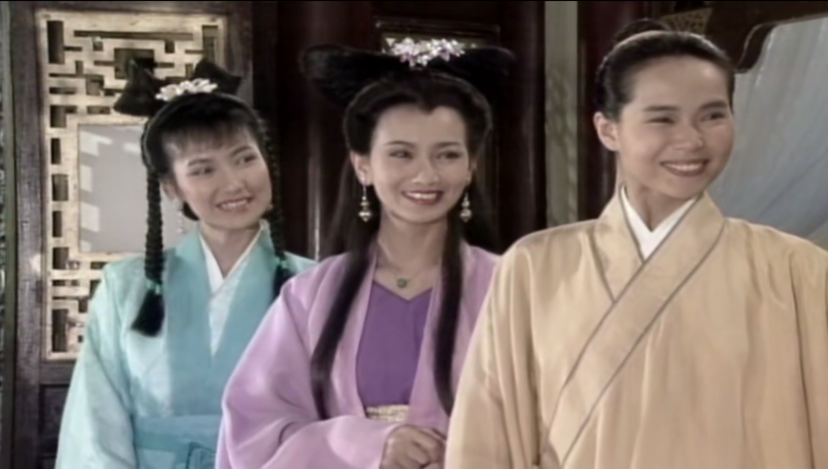 新白娘子传奇:小青芳心暗许,借还剑为由,与张公子私定终身