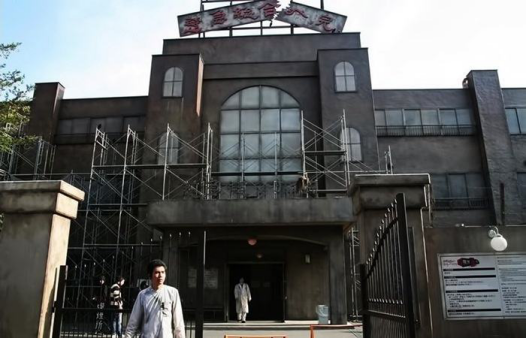 日本最恐怖的鬼屋,一不小心就迷路,游客都从入口跑出