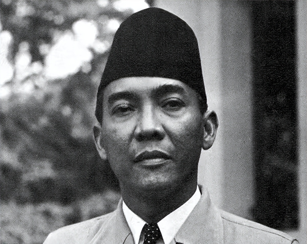 "世界首贪"苏哈托:贪污350亿美元,屠杀30万华人,活到87岁!