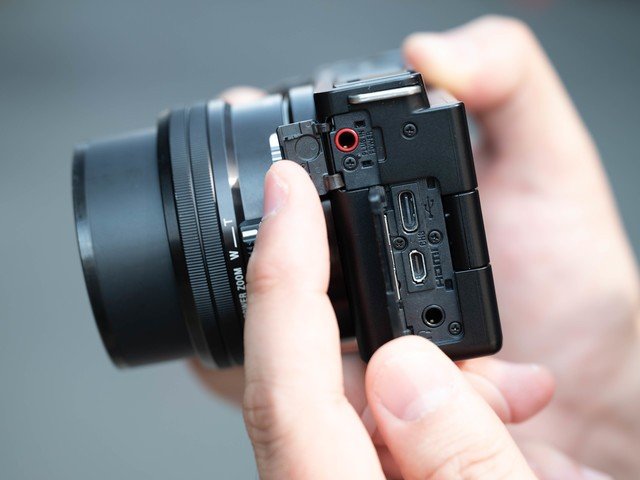 索尼zv-e10:为视频时代量身打造的专业微单