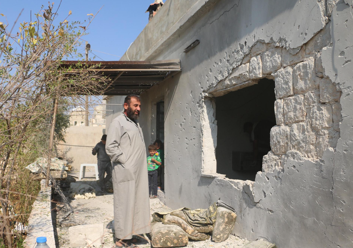 巴格达迪死亡细节:被军犬一路狂追,后引爆炸弹拉着两个幼子陪葬