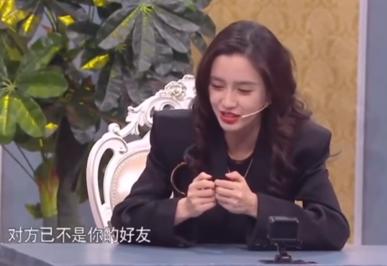 刘嘉玲回应删除baby好友,一语道破2人关系,网友:这很正常