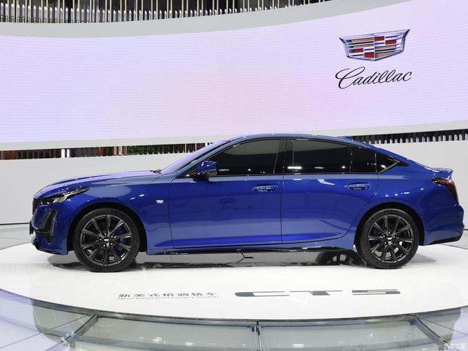 2023款凯迪拉克ct5到店,外观风格运动,配置升级,2.0t动力足