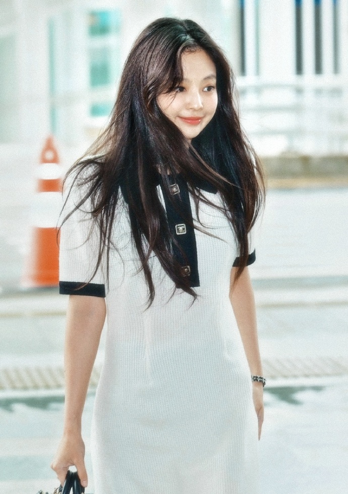 jennie被拒绝拍摄vlog,原因公开后,韩网友表示,这个理由很充分