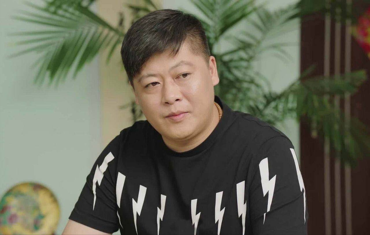 贺树峰:因饰演《乡村爱情》谢永强爆红,却因为难保安而上新闻