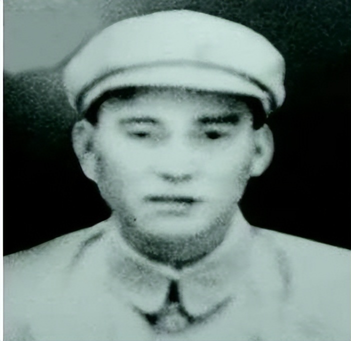 51年,李克才在824人的会议上,揭发刘,张贪污腐败,后来如何