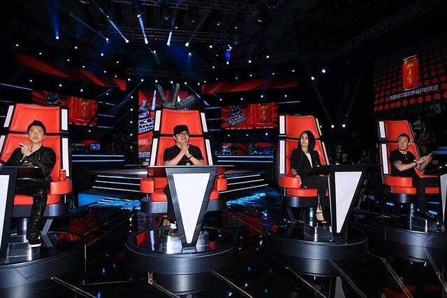 杨坤好声音学员张玮琪:参赛选手不签约就会被淘汰,更多黑幕被曝