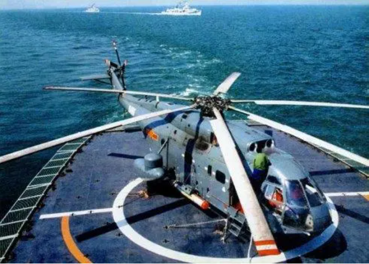 曾被陆军拒收海军一度只装备数架直8怎样从鸡肋变成利器