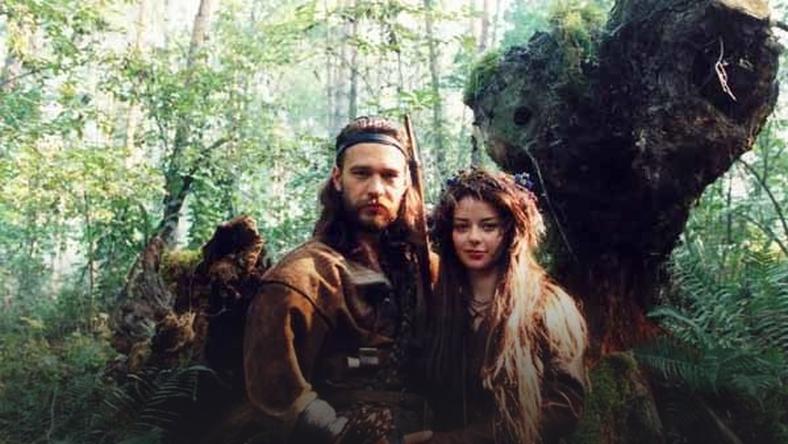 也是在2003年,玛丽娜成为波兰电影《太阳王公》的女主.