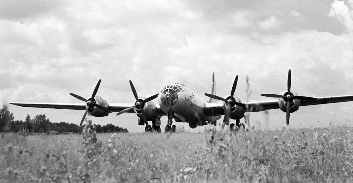 聊聊图-4轰炸机:"b-29斯基"横空出世,图波列夫喜提列宁勋章