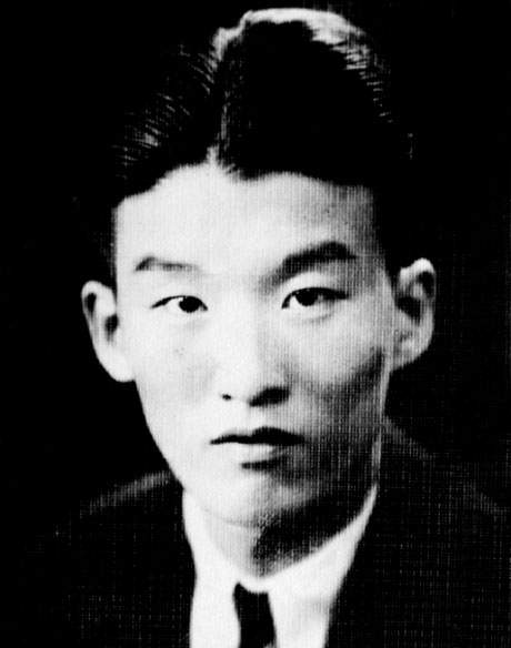 邓拓的传奇人生