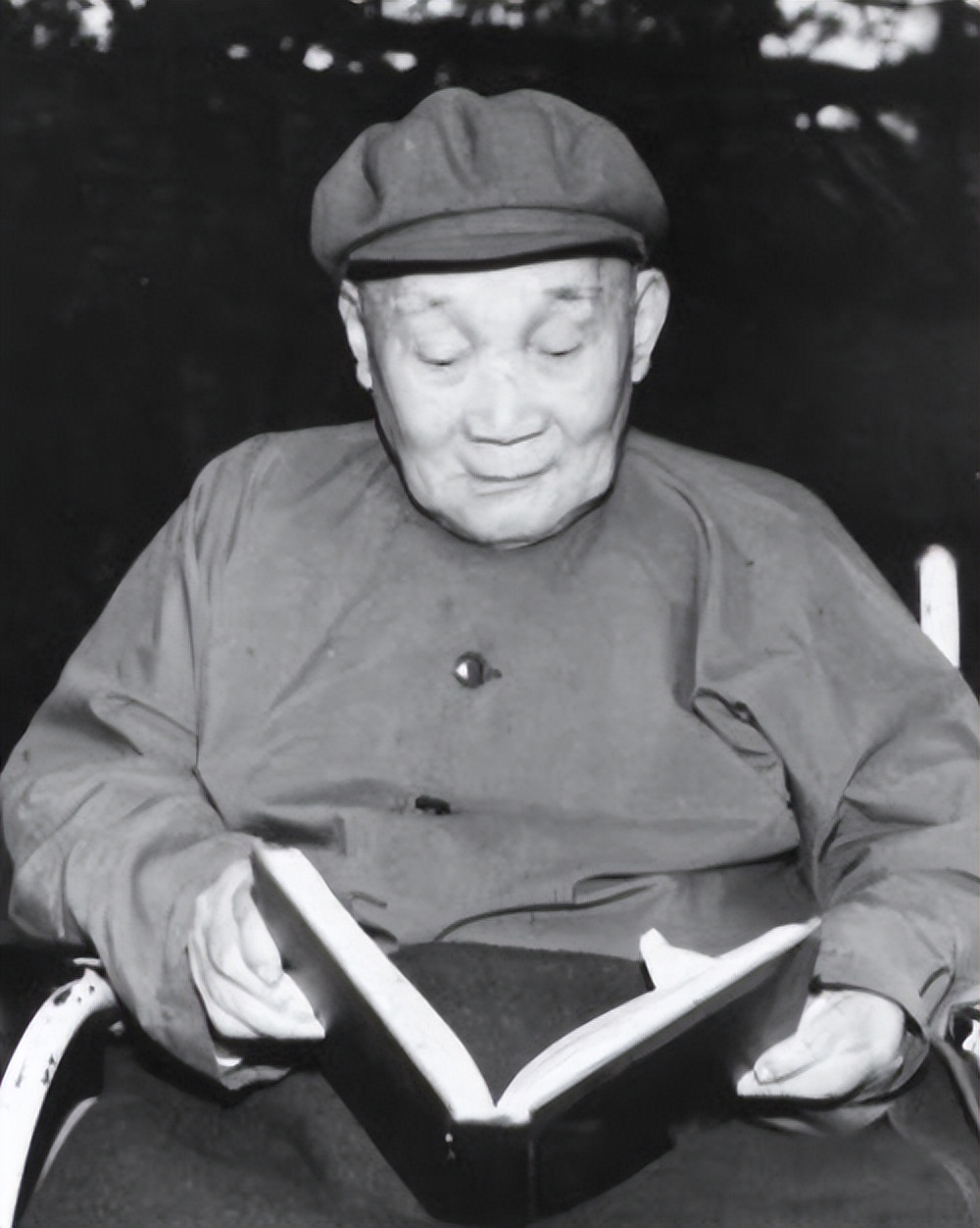 马寅初:中国提出"计划生育"的人,自己却娶2个老婆,生8个娃