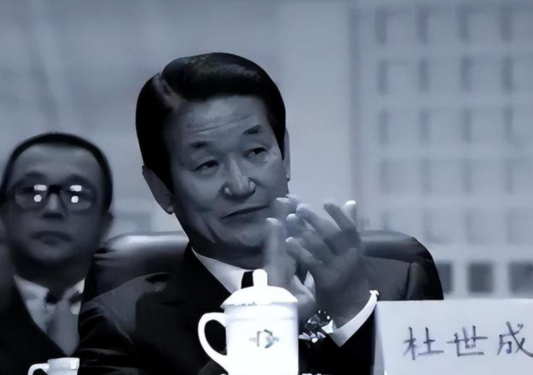 纪实:荒唐至极!从亿万富翁变成"情人",李薇经历了什么?