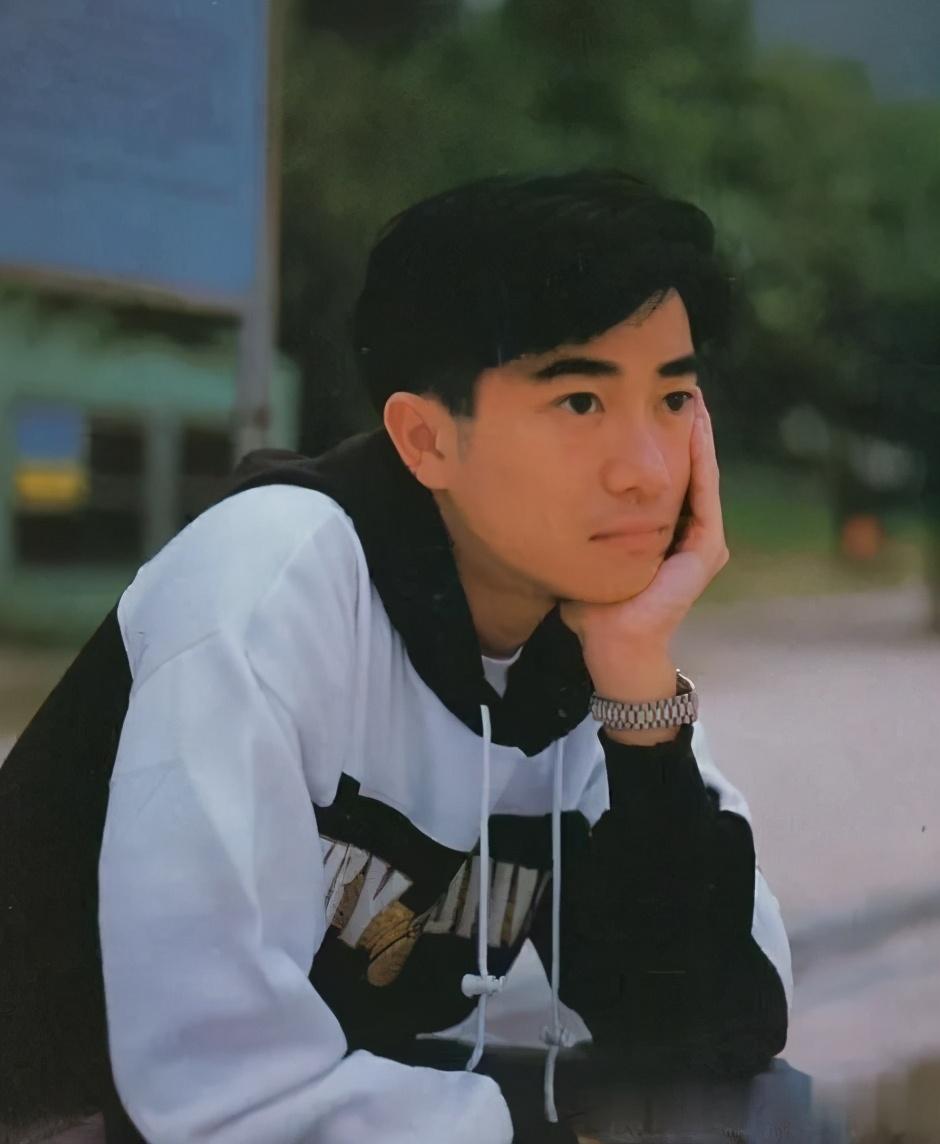 35岁去世的陈百强是如何离开的,那首《偏偏喜欢你》是写给谁的