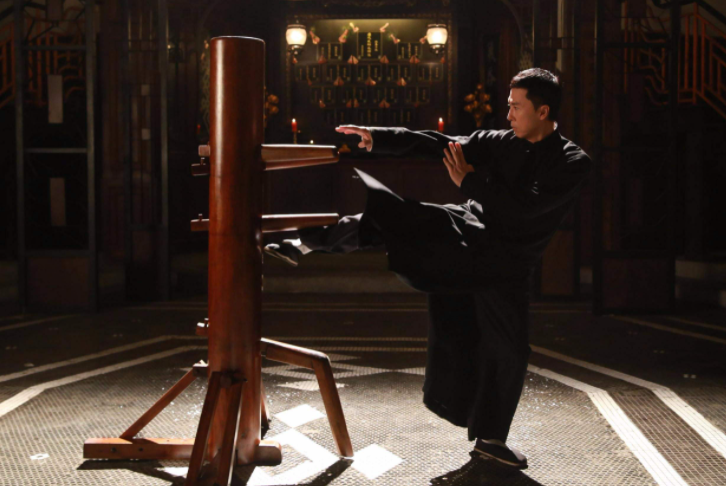 一个遍及65国,弟子205万的拳法——咏春拳,它的创始人是谁?