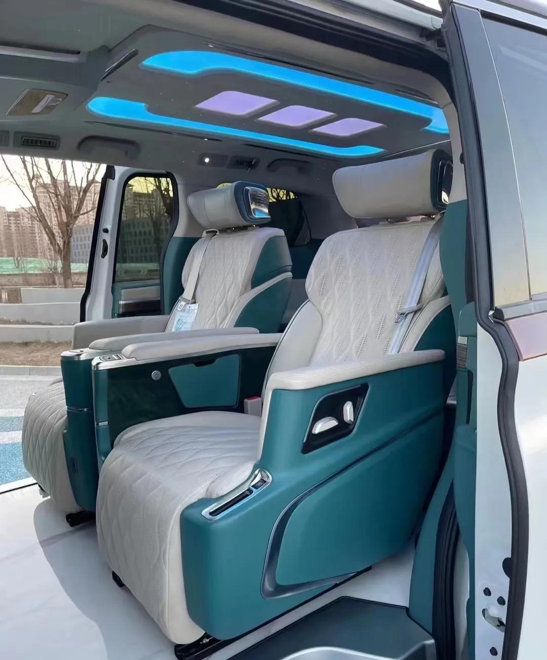 国产广汽传祺m8内饰升级/10万左右就够了