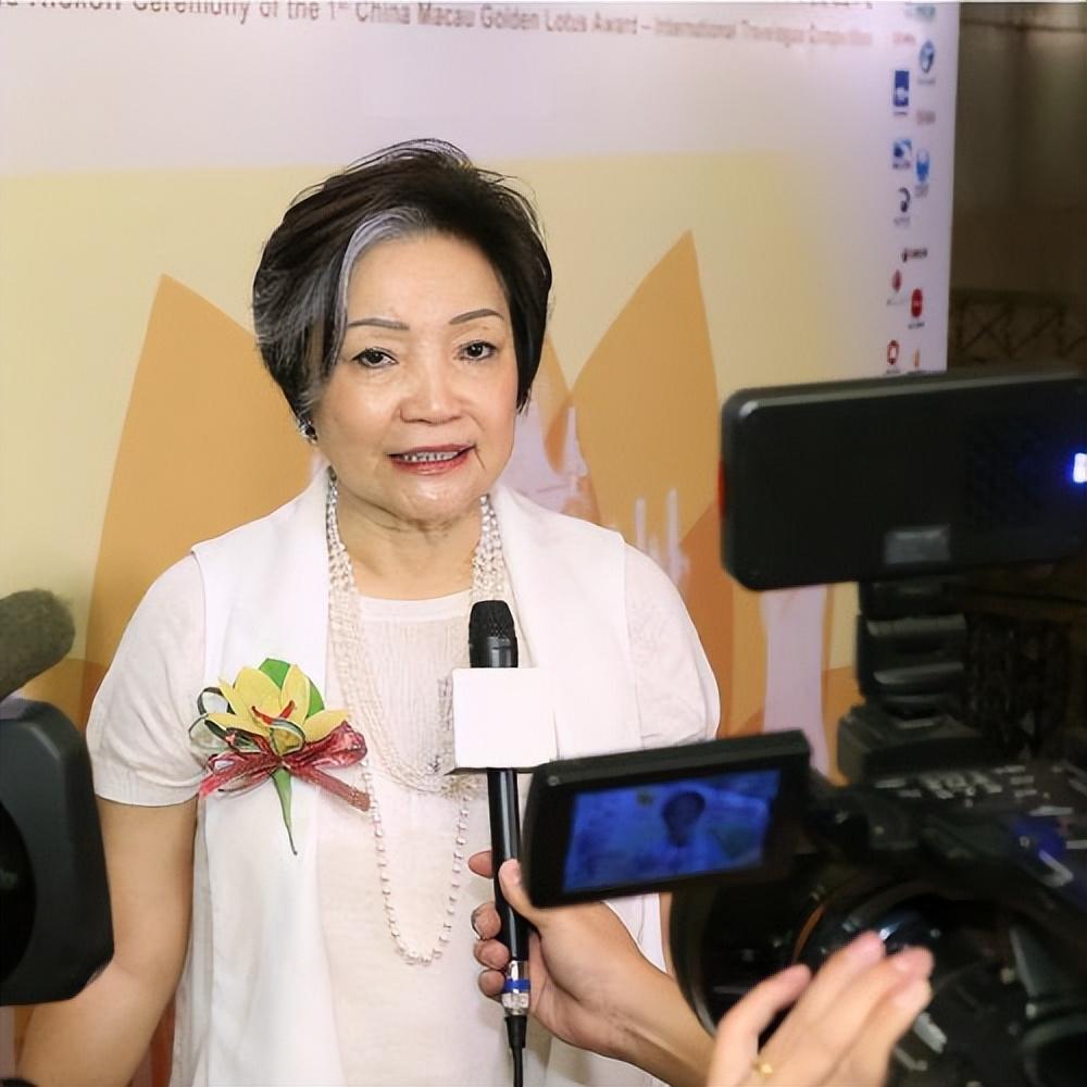 澳门女赌王司徒玉莲贫民窟长大一婚嫁富二代二婚嫁街市伟